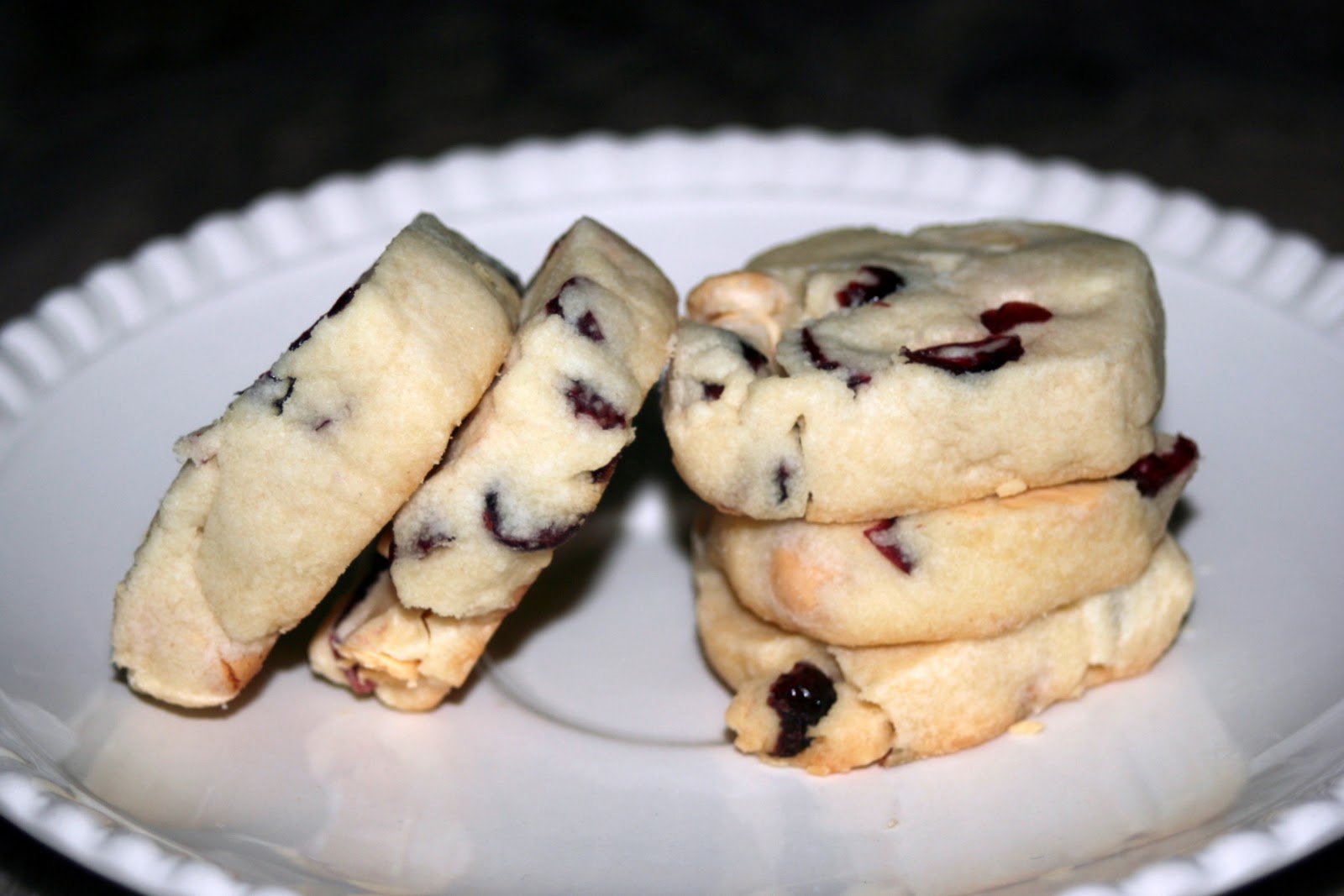 the entertaining kitchen White Chocolate and Cranberry Shortbread Cookies