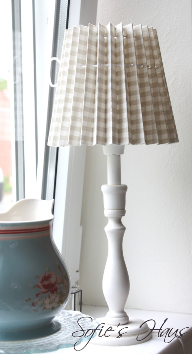 [lämpchen13+Kopie.jpg]