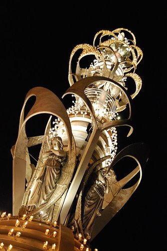 [1580785923_43b58d2428.jpg]