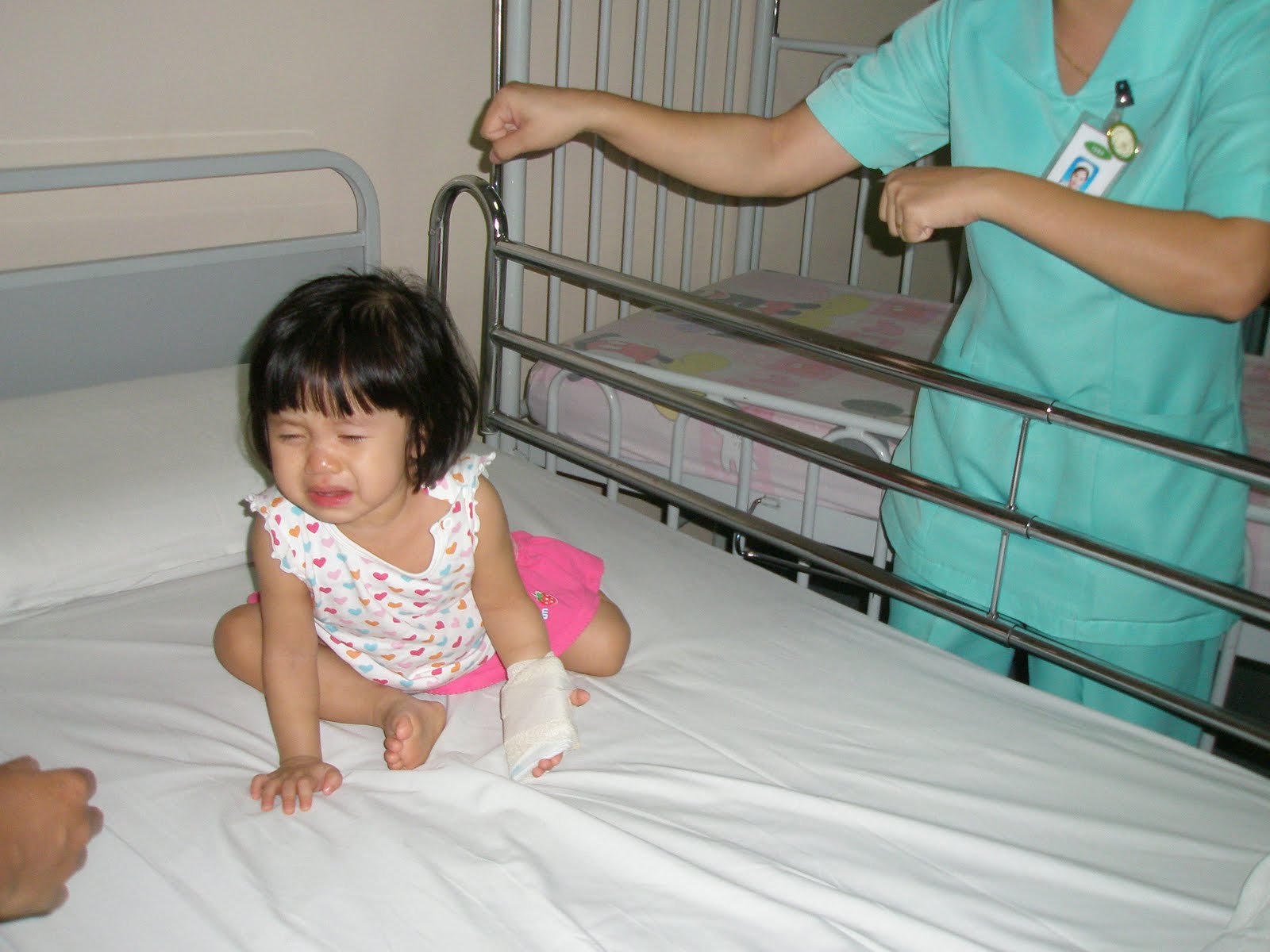 [BBC+with+IV+line+008.jpg]