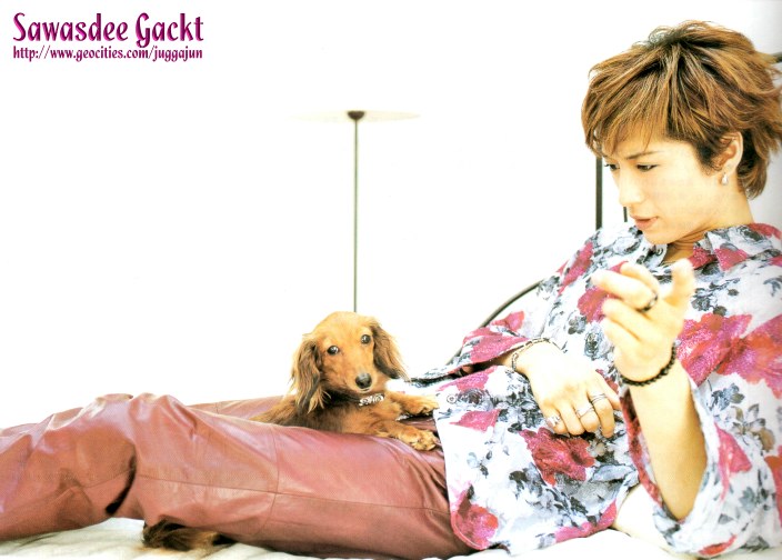 [Gackt_488.jpg]
