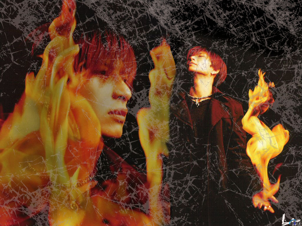 [wall_gackt_013123.jpg]