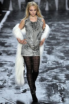[Miss+Sixty+patterned+tights.jpg]