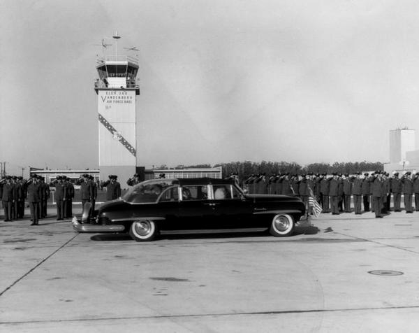 3/21/62: JFK using Ike's bubbletop car