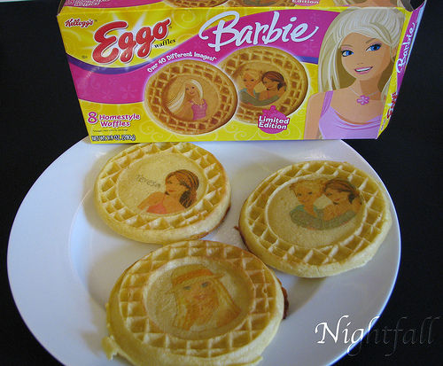[barbie+waffles!!!!.jpg]