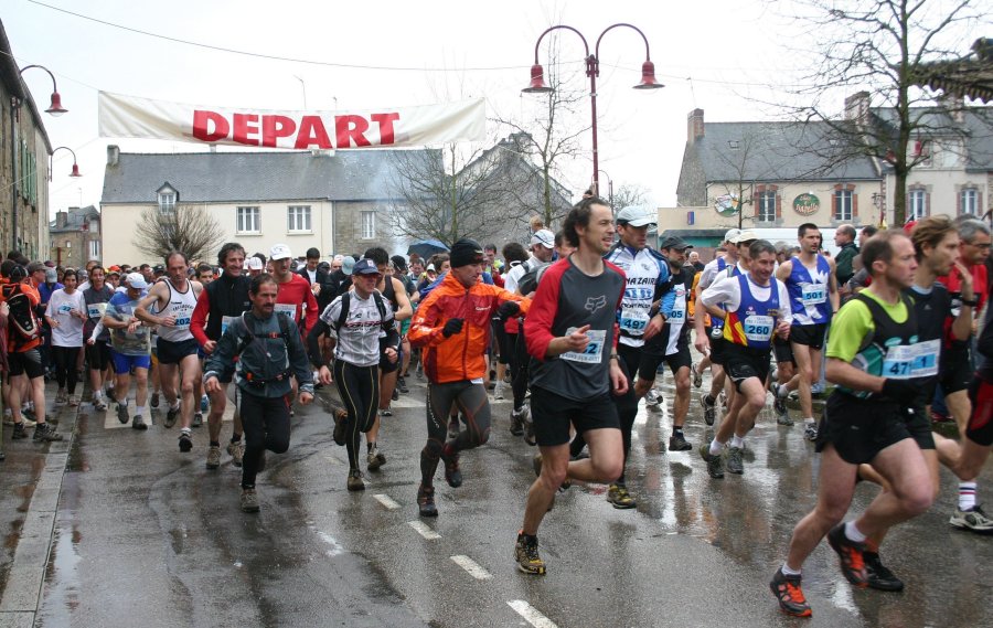 [depart+3+chapelles.jpg]