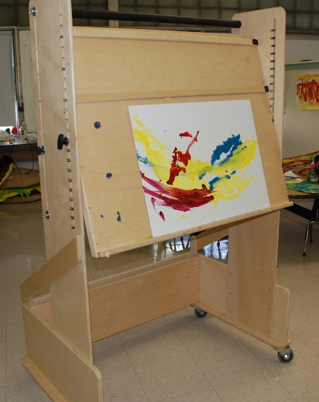 Adventures in Art A new Adaptive Easel!