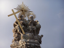 Holy Trinity Square, Budapest