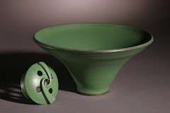 Flower-Bowl-with-Ceramic-Frog