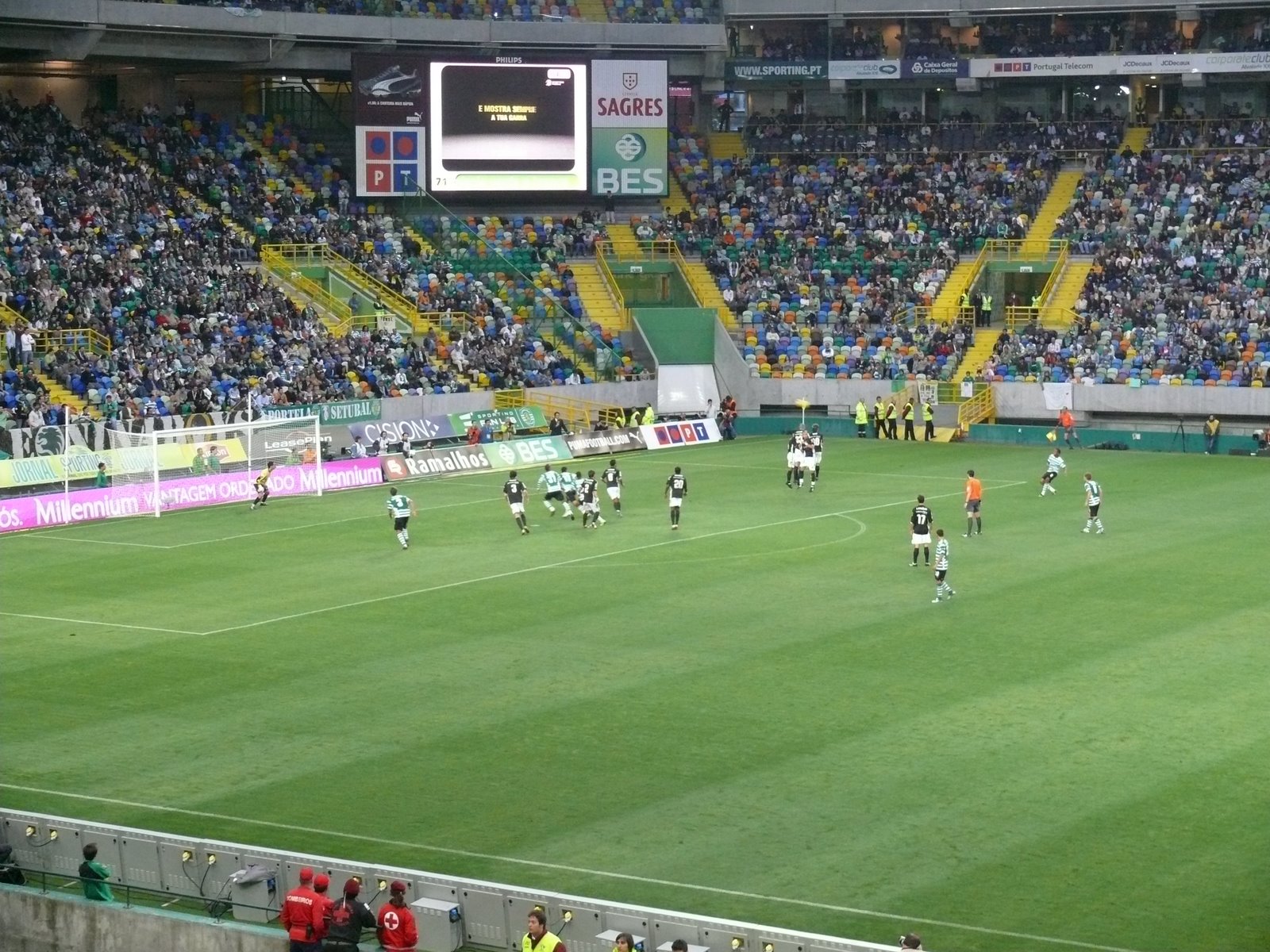 [P1000936.JPG]