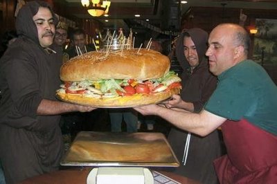 hamburguesa-gigante-1.jpg