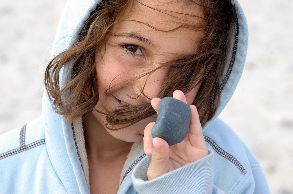 [emma-rock.jpg]