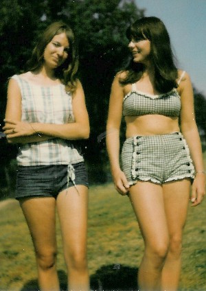 [Barbara+and+Diane+CROPPED.JPG]