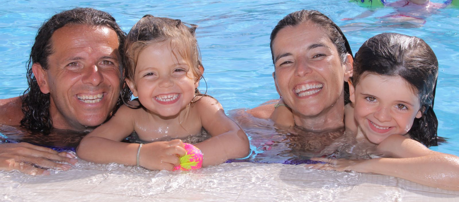 [Copy+of+402422-1nous.jpg]