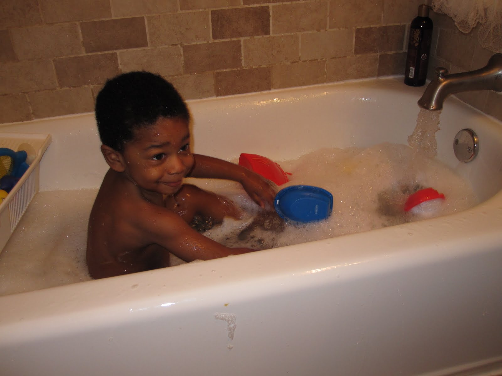 [March+2010+012.JPG]