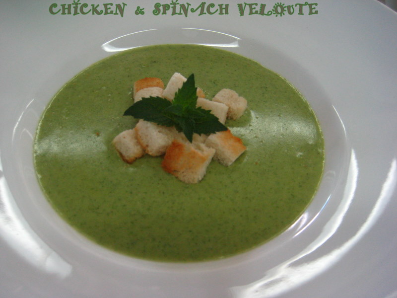 pAStaLiciOuS chicken and spinach veloute