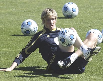 [Torres.elmundo.jpg]
