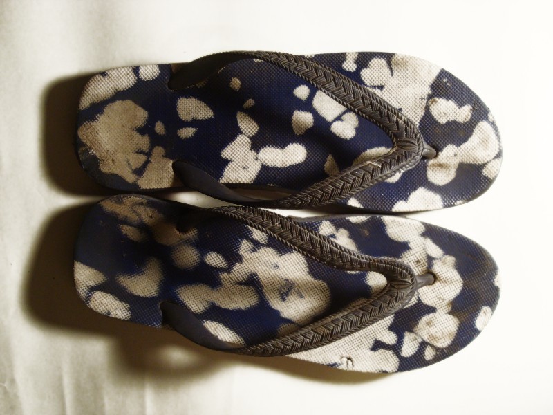 dsi beach rubber slippers price