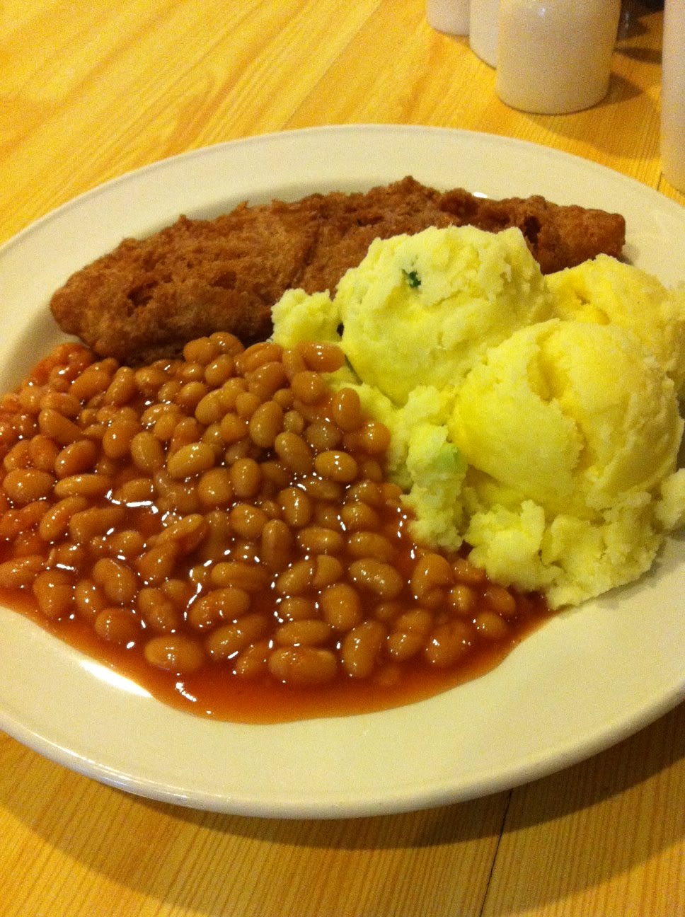 What I Eat Cod in batter, mashed potatoes and baked beans.