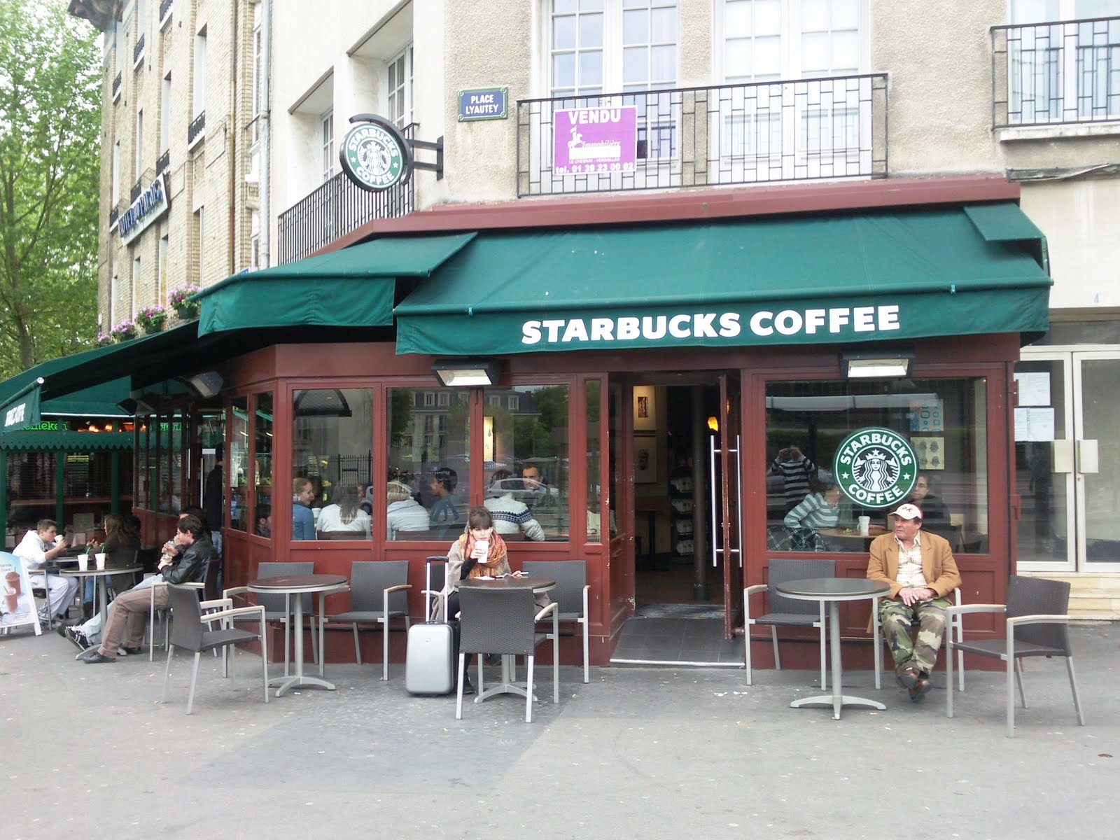 atlantidecity Test du Starbucks Coffee de Versailles