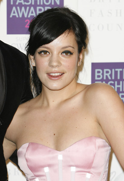 Lily Allen Not Extended