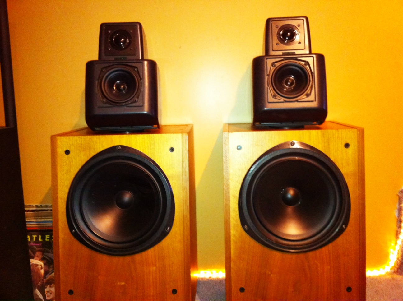 kef 105.2