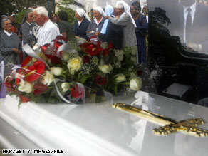 [PERSECUTION+somalia+Leonella+Agorbati+nun+killed+in+mogadishu+2006.jpg]