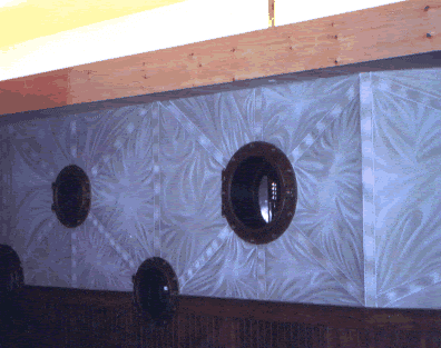 WALL  AT SEA WOLRD