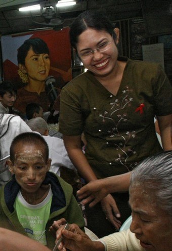 [phyu_phyu_thin_in_NLD_HQ_by_AFP.jpg]