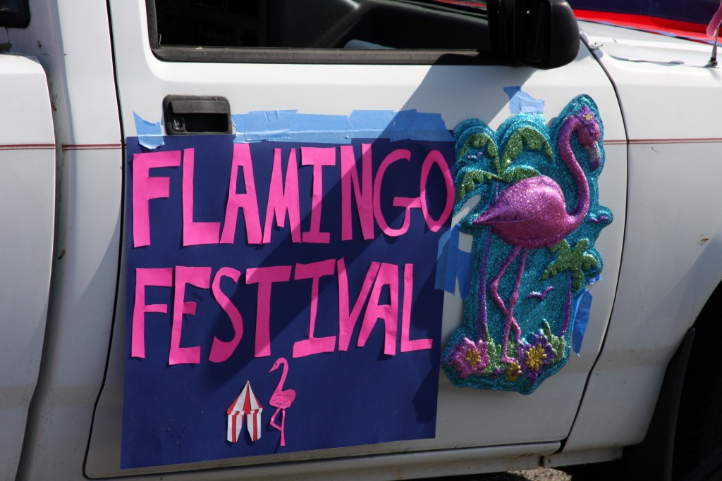 [flamingofestivalsign.JPG]