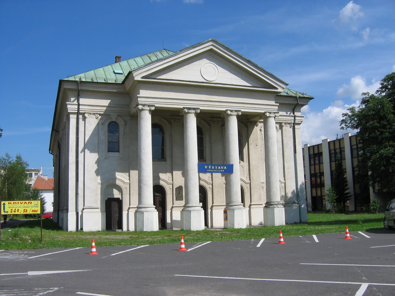 [IMG_9873.JPG]