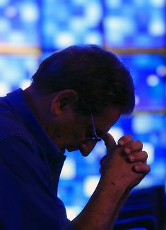 [Praying+Man+Blue.jpg]