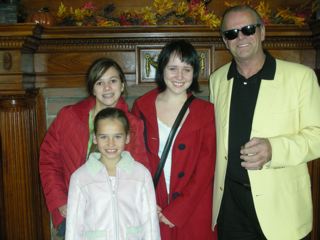 [Girls+with+Jack+Nicolson.jpg]