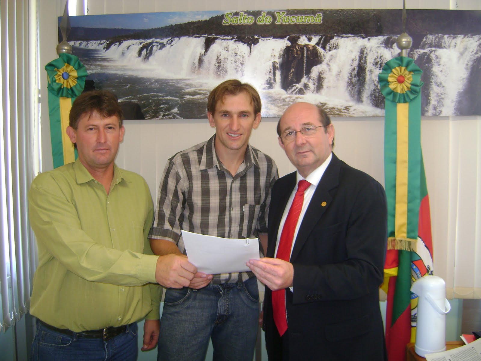 [Crissiumal-+Ver.+Ivanir+e+Luisinho.JPG]