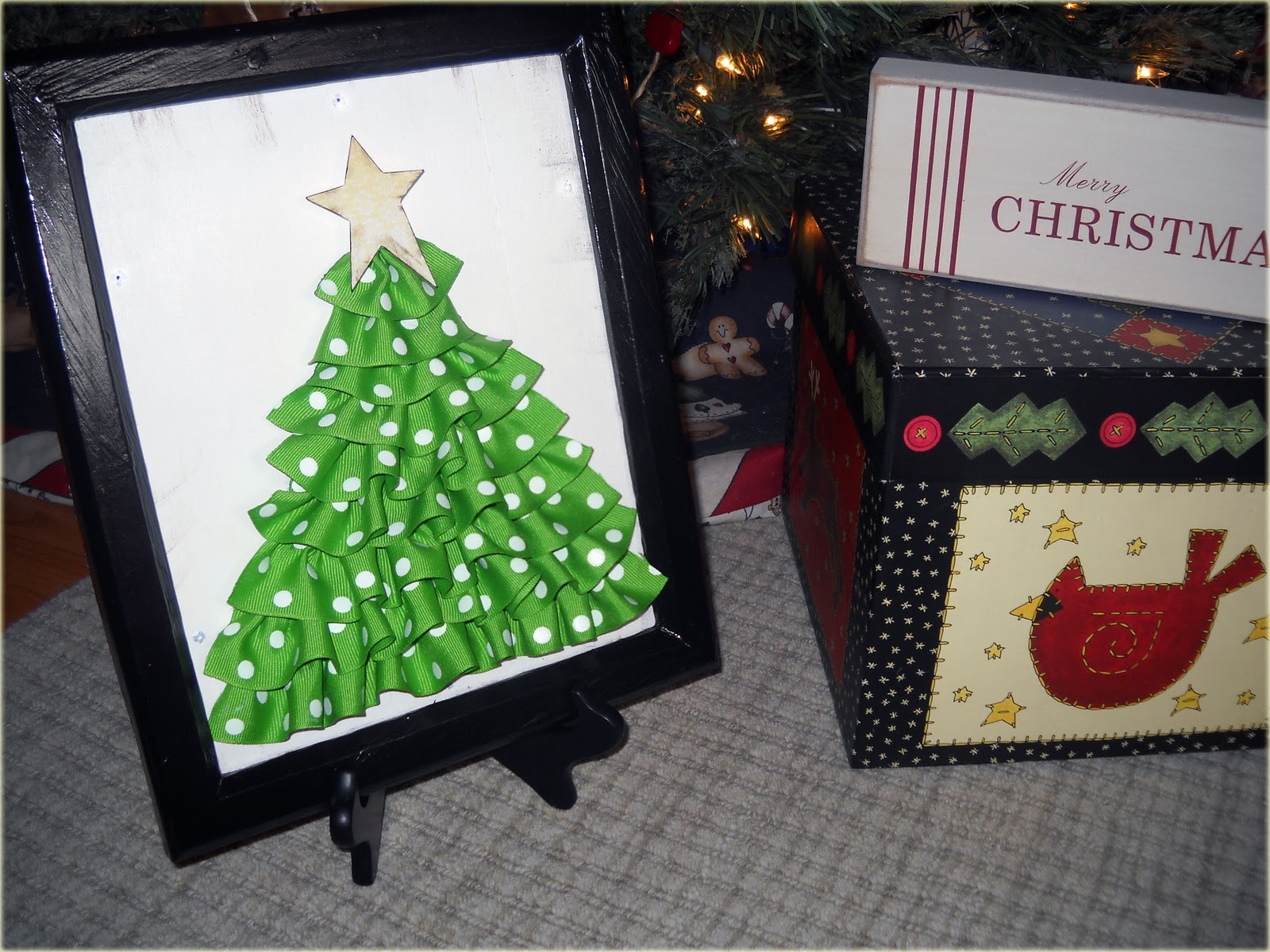 Crae's Creations Ruffle Christmas Tree