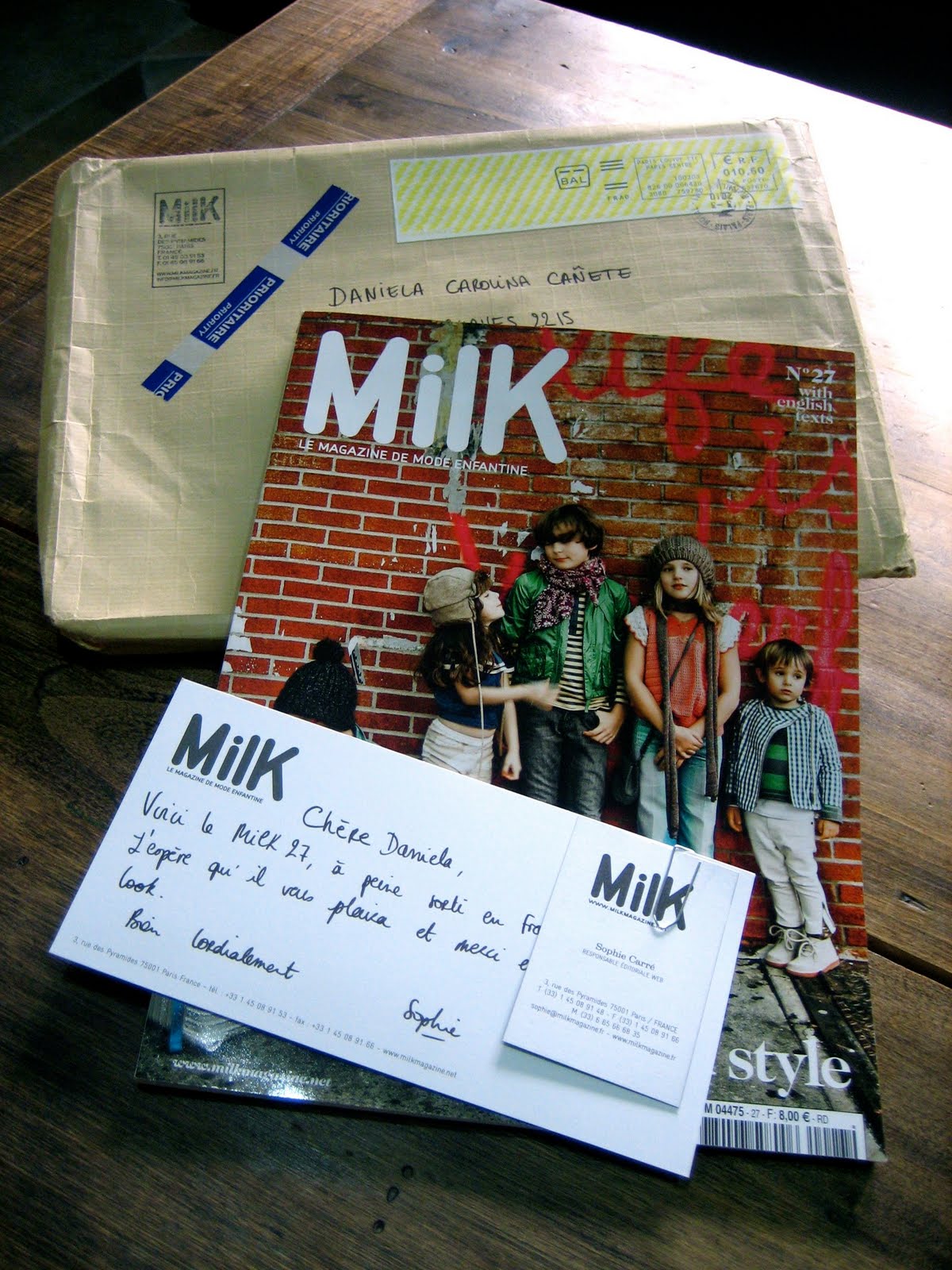 [correo+Milk.jpg]