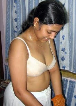 [150+hot+sexy+mallu+auntiy.jpg]