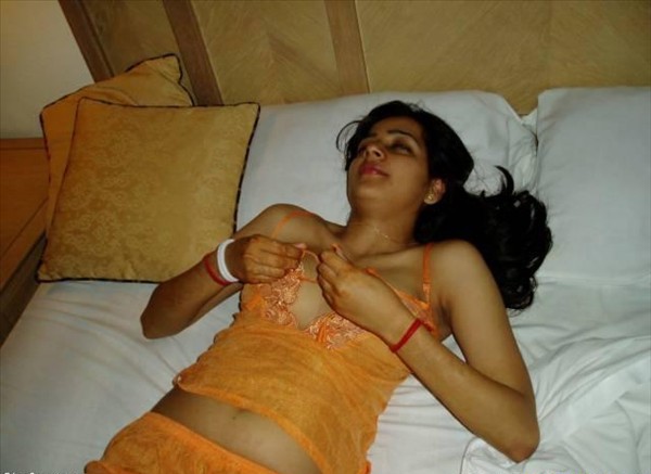 [39+hot+sexy+mallu+auntiy.jpg]