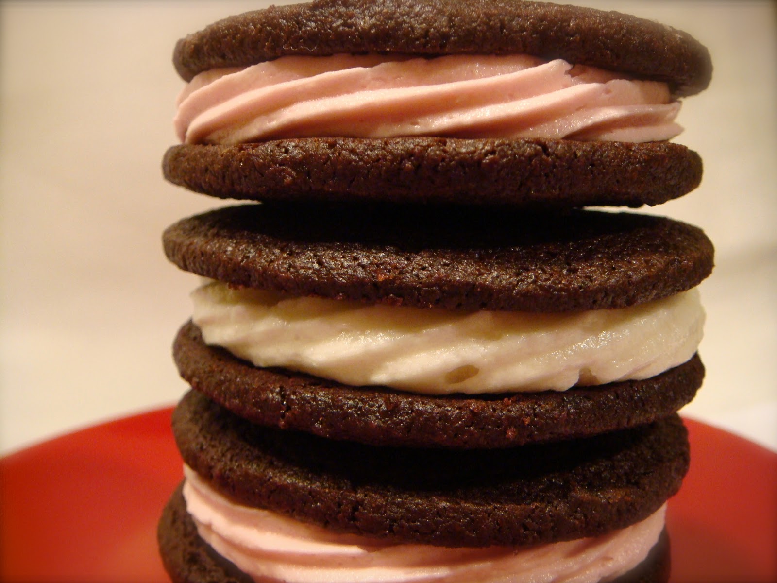 Delicious Dishings Mini Homemade Oreos With Vanilla And Pomegranate
