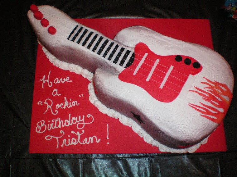 "Rock" Gitar Cake