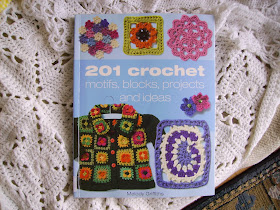 201 Crochet Motifs, Blocks, Projects & Ideas [Book]