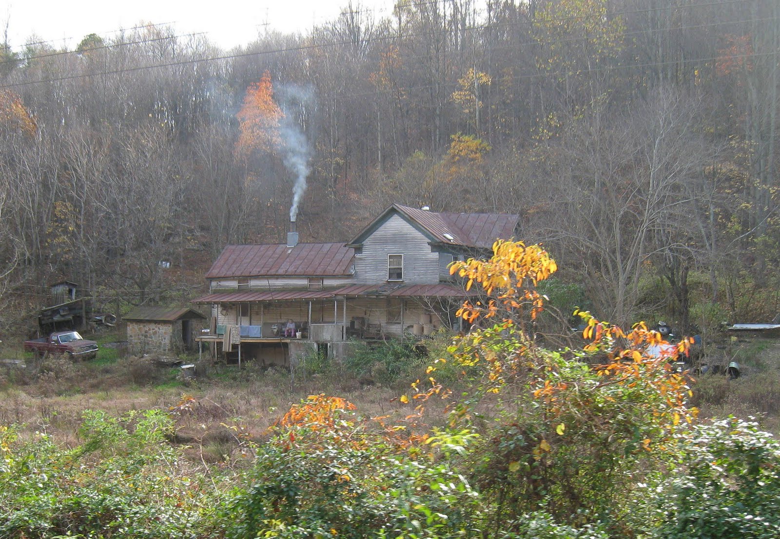 [Old+Home+in+the+Blue+Ridge+Mountains.jpg]