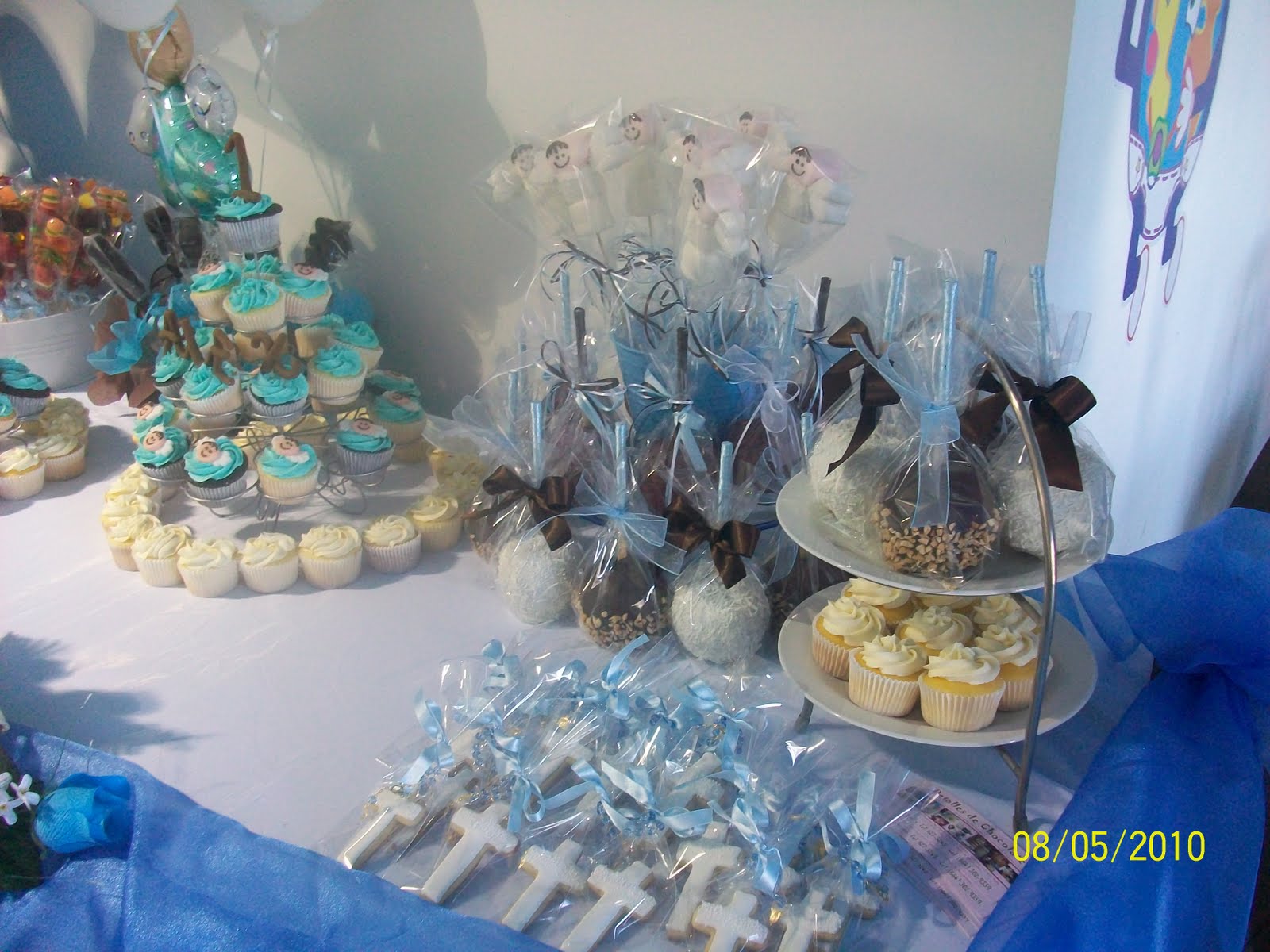 Cherry, Pasteleria Creativa: Mesa de Dulces para Bautizo