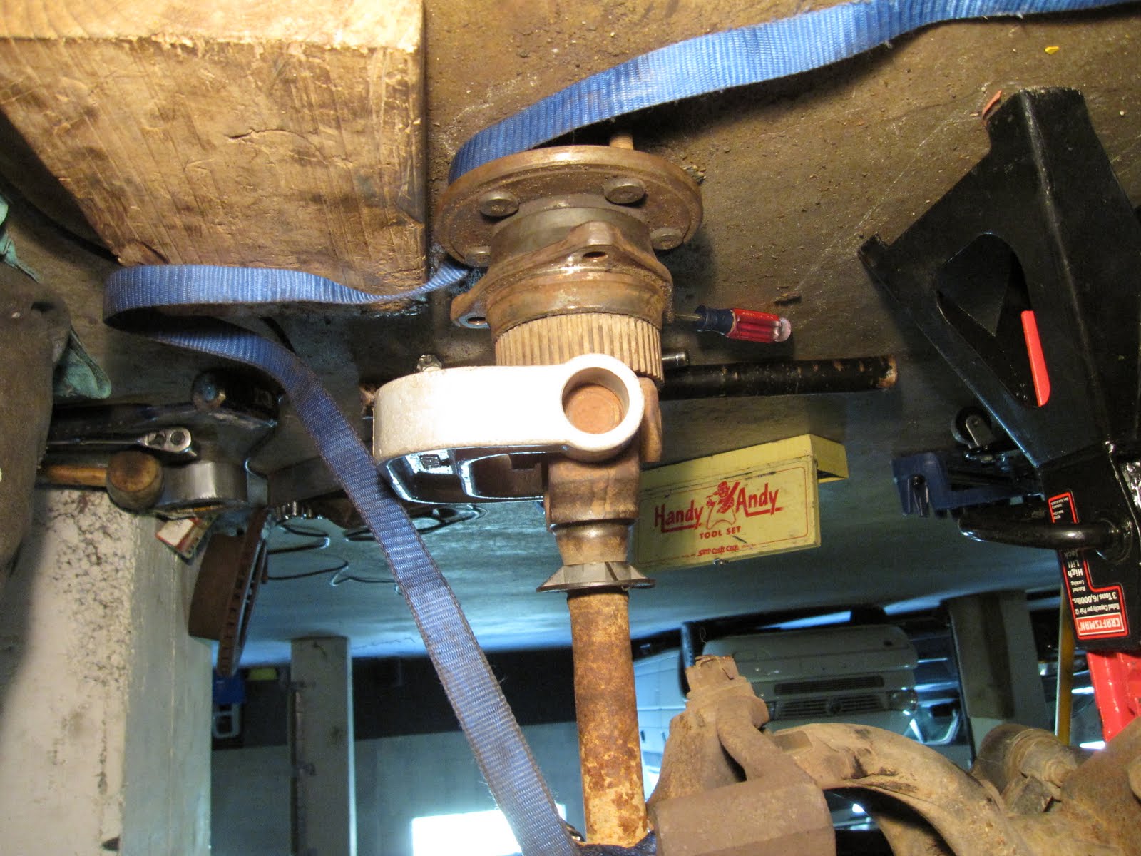 an decline axleshaft ujoint