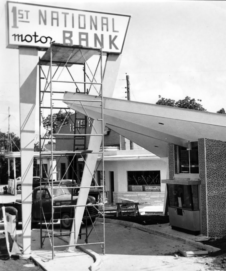 Joe Herring Jr. "Modern" Architecture in Kerrville