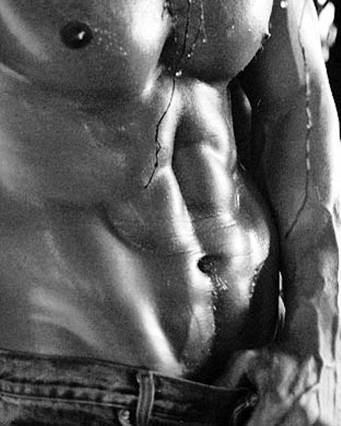 [torso+guy+3.jpg]