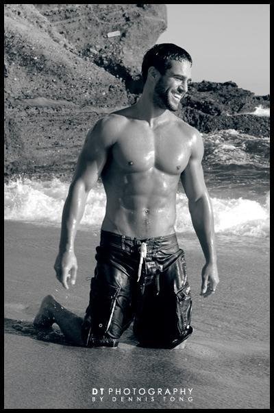 [BW+guy+22.jpg]