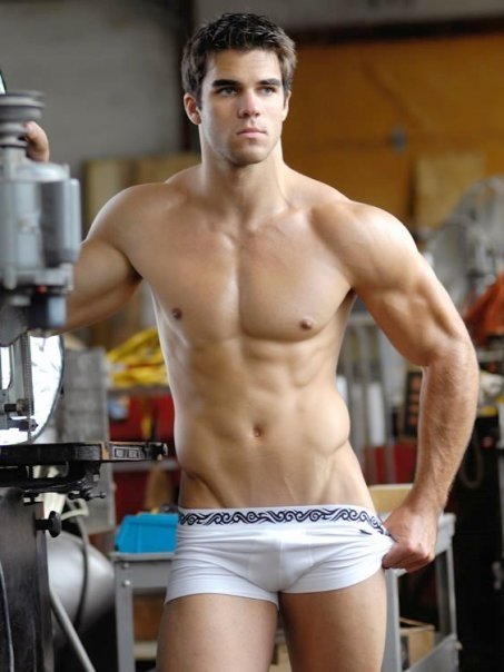 [blanco+guy+25.jpg]