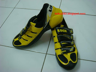 oakley cycling shoes