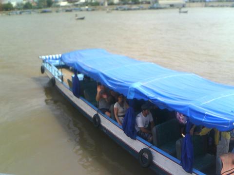 [PH_306.jpg]